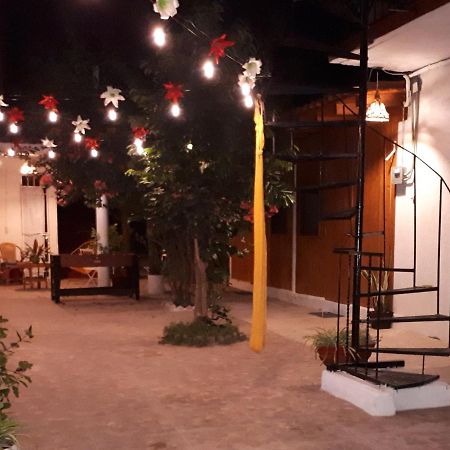 Casa Lao Centro Hotel Zihuatanejo Exterior photo