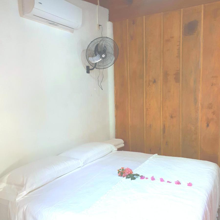 Casa Lao Centro Hotel Zihuatanejo Exterior photo