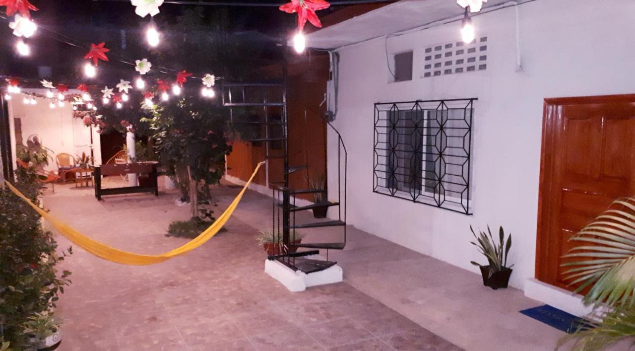 Casa Lao Centro Hotel Zihuatanejo Exterior photo