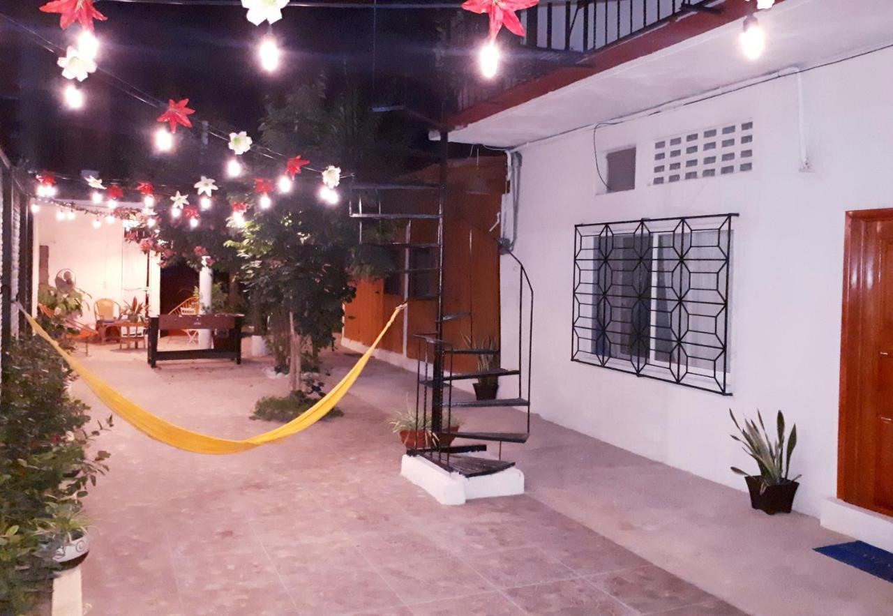 Casa Lao Centro Hotel Zihuatanejo Exterior photo